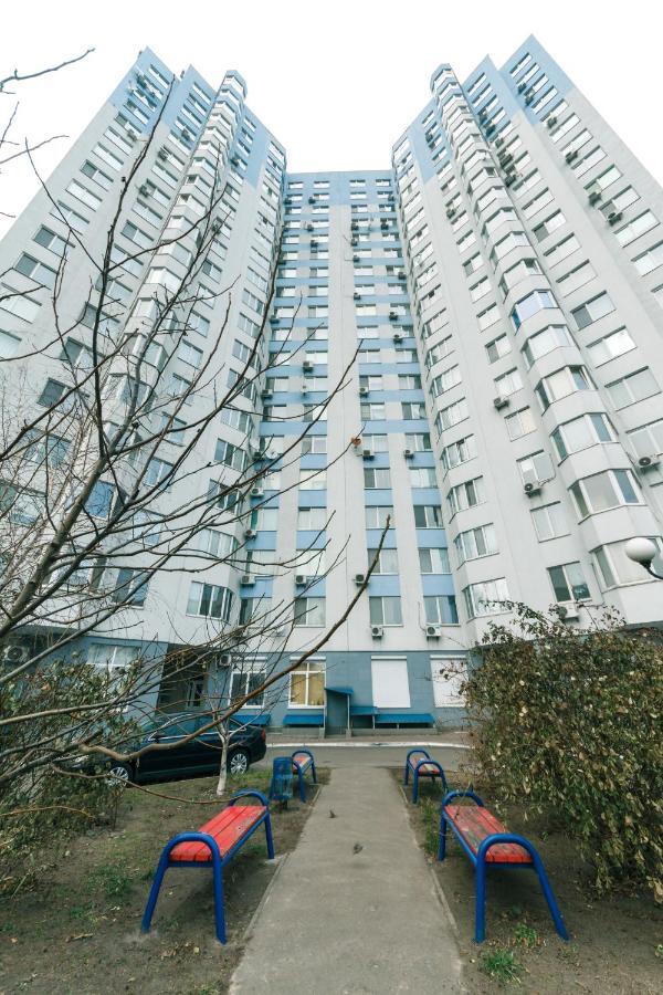 Лучшая Квартира В Броварах Brovary Luaran gambar